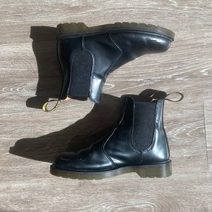 2976 Smooth Leather Chelsea Boots